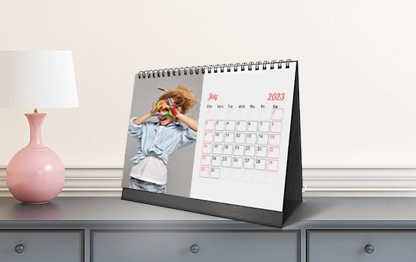 Home or Office, Photo Desk Calendars Fit Your Space