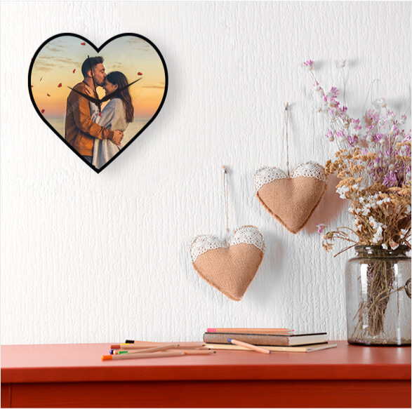 Personalized Wall Clocks to Show Your Feelings on Special Occasions